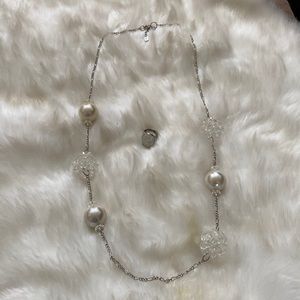 Beautiful white and crystal rose necklace and ring set